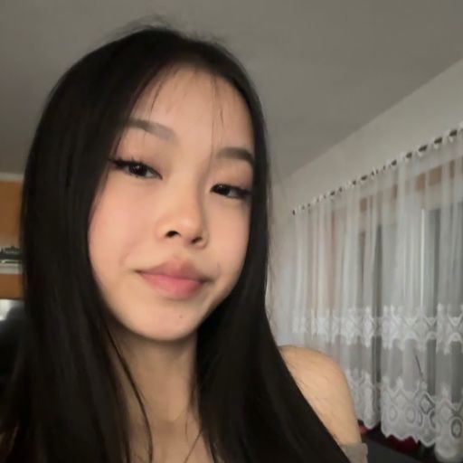 Quynh S.